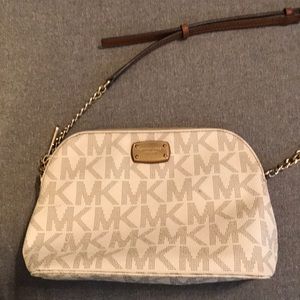 Acorn/vanilla Cindy some micheal kors bag